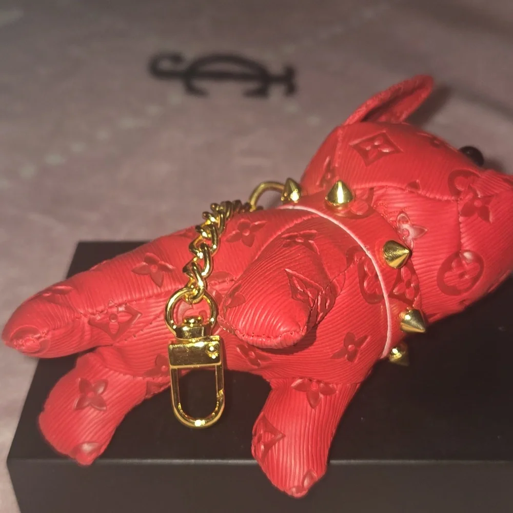 Red Dog Keychain Accessory - Picture 3 of 4
